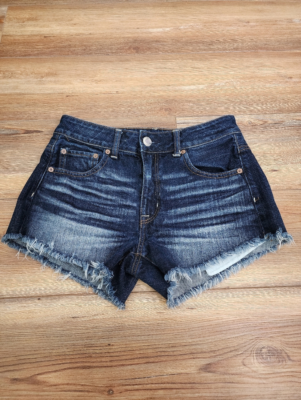 American Eagle Festival Shorts Women's 4 Dark Wash Distressed Denim